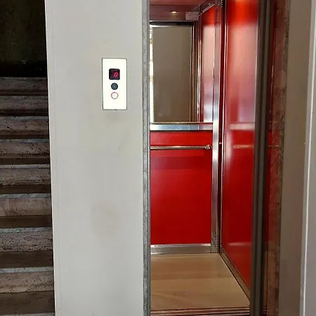 Visconti 46 Apartament *